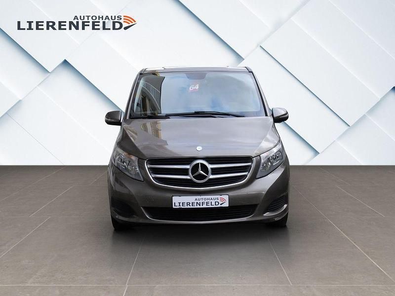 Gebraucht Mercedes V200 136 PS (100 kW) 2015 Grau Van / Kleinbus