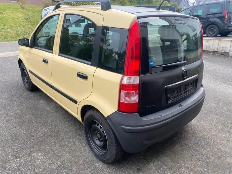 Schwarz Gebraucht 2009 Fiat Panda Kleinwagen | 300 € - Bild 1/4