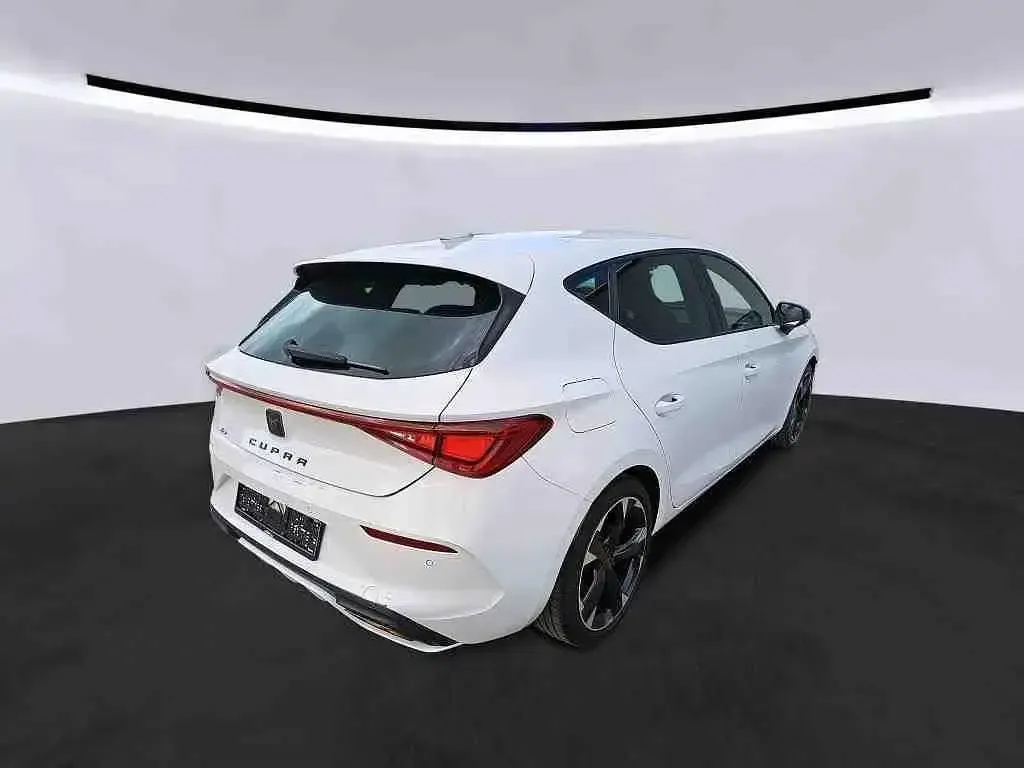 Gebraucht Cupra Leon 204 PS (150 kW) 2022 Weiß Limousine