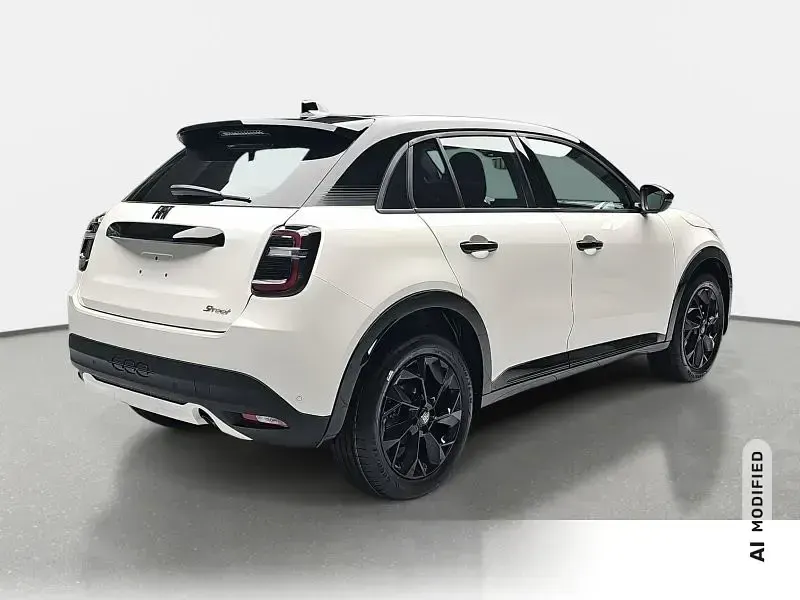 Neu Fiat 600 Street 101 PS (74 kW) 2026 Weiß SUV