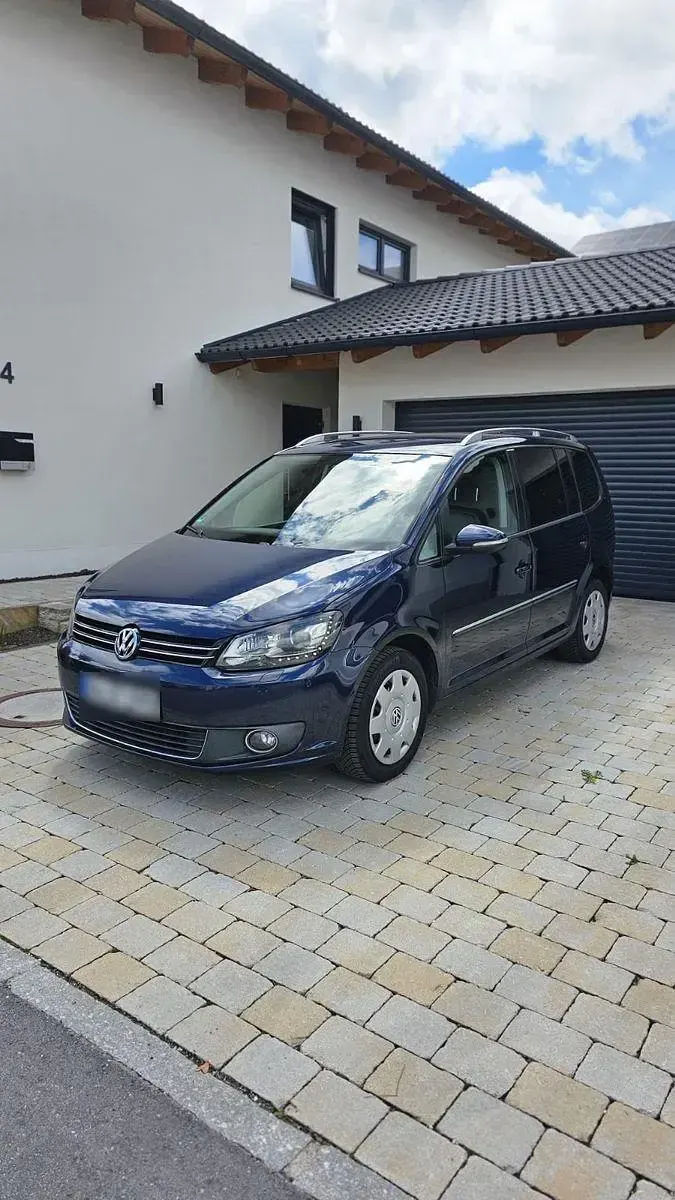 Gebraucht VW Touran Highline 140 PS (102 kW) 2011 Blau Van / Kleinbus