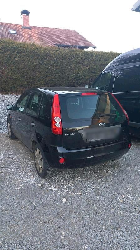 Schwarz Gebraucht 2007 Ford Fiesta Kleinwagen | 350 € (Superpreis) - Bild 1/4