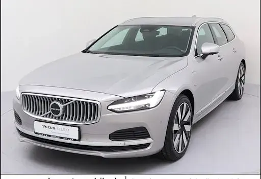 Gebraucht Volvo V90 Plus 350 PS (257 kW) 2025 Silber Kombi