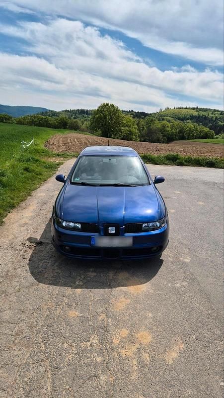 Gebraucht Seat Leon 110 PS (80 kW) 2004 Blau Kleinwagen