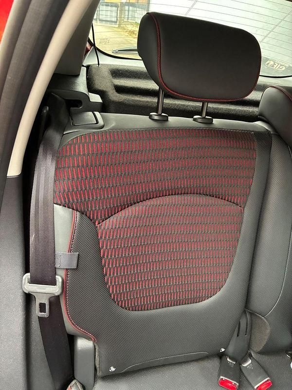 Gebraucht Renault Captur XMOD 118 PS (86 kW) 2017 Rot SUV