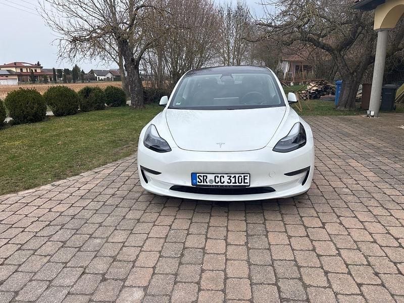 Gebraucht Tesla Model 3 377 kW (513 PS) 2021 Weiß Limousine