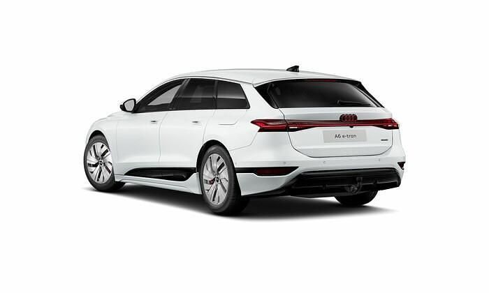 Second-hand Audi A6 e-tron Ambiente 314 kW (428 CP) 2025 Alb Break