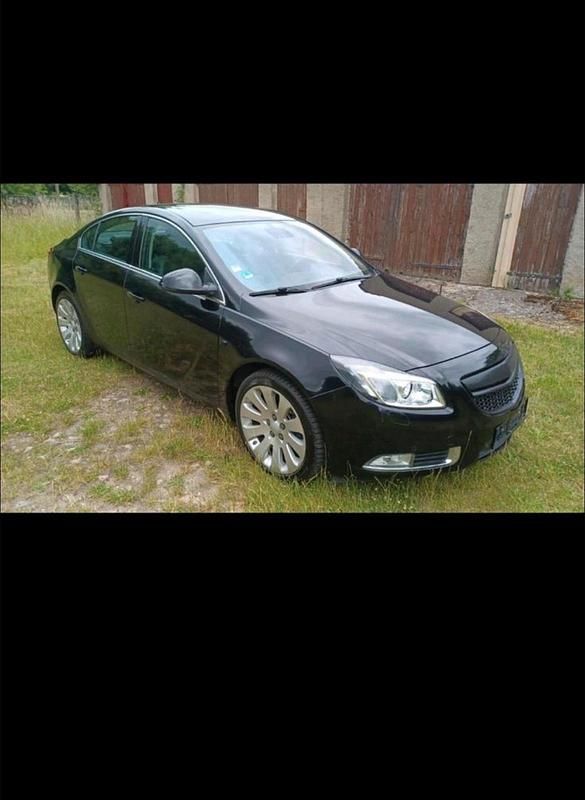 Gebraucht Opel Insignia 220 PS (161 kW) 2008 Schwarz Limousine