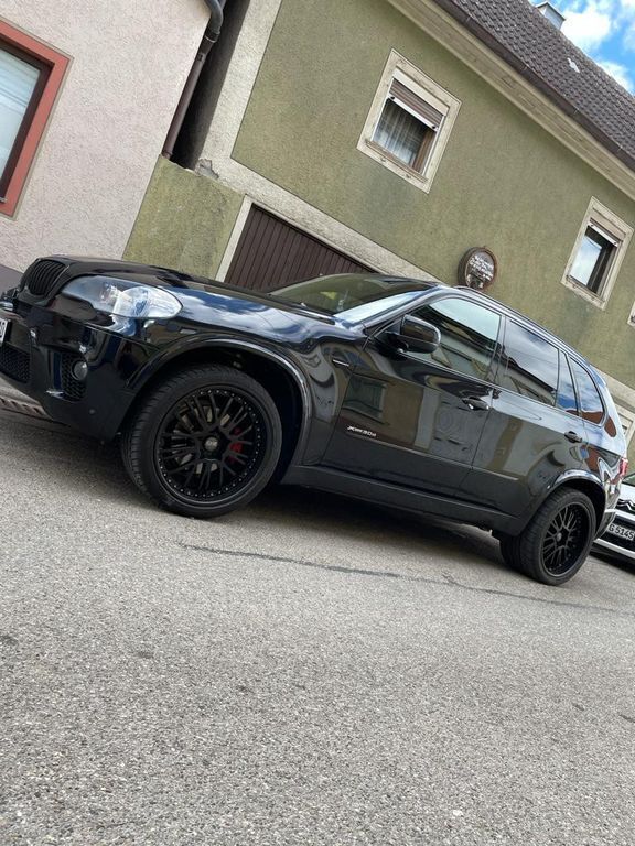 Schwarz Gebraucht 2011 BMW X5 SUV | 19.250 € (Fairer Preis) - Bild 1/4