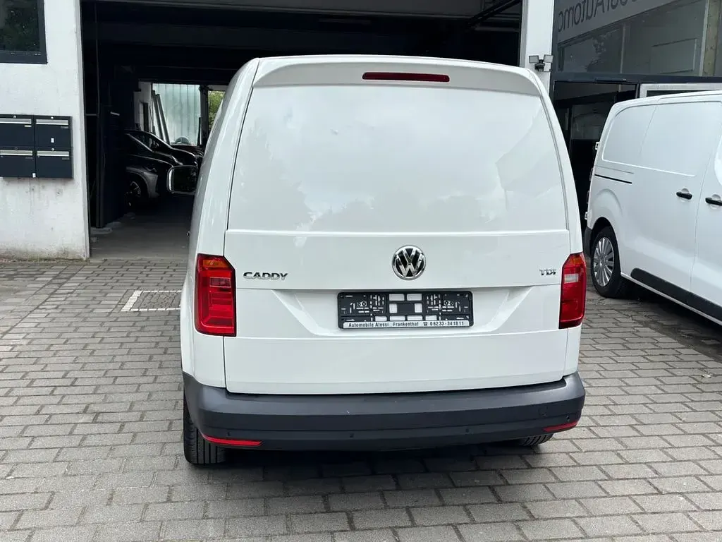 Gebraucht VW Caddy 102 PS (75 kW) 2016 Weiß Van / Kleinbus