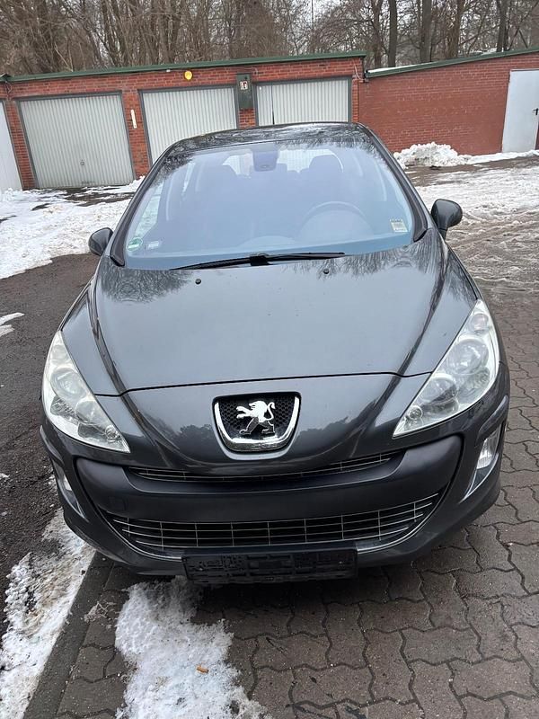Gebraucht Peugeot 308 109 PS (80 kW) 2007 Grau Kleinwagen