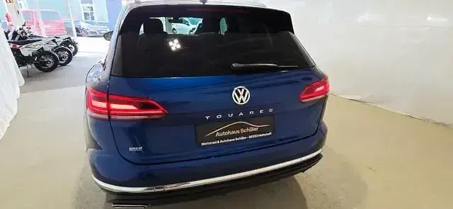 Gebraucht VW Touareg Elegance 286 PS (210 kW) 2018 Blau SUV