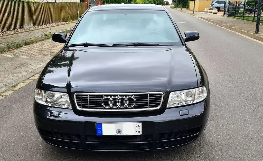 Gebraucht Audi S4 Sport 265 PS (194 kW) 1999 Schwarz Limousine