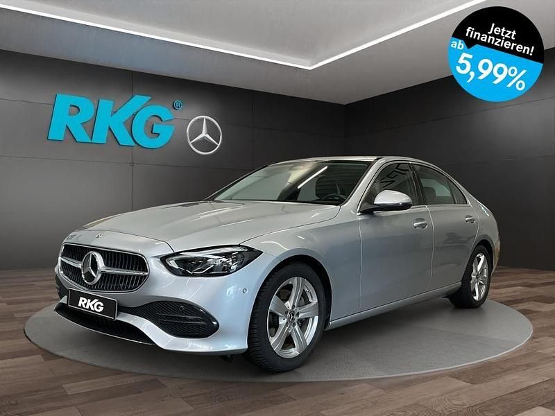 Silber Gebraucht 2022 Mercedes C180 Avantgarde Limousine | 30.030 € (Superpreis) - Bild 1/4
