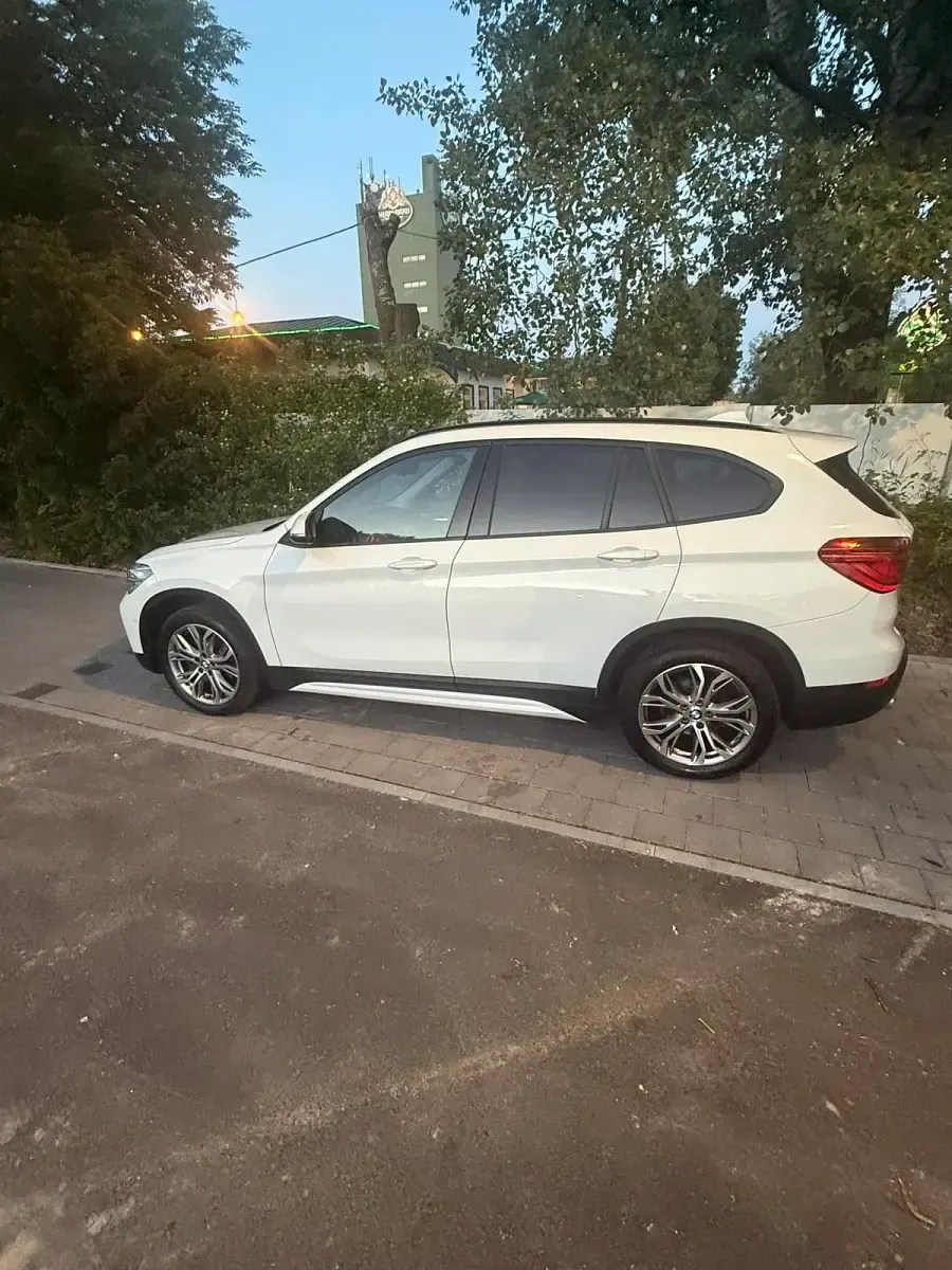 Gebraucht BMW X1 Sport Line 150 PS (110 kW) 2019 Weiß SUV