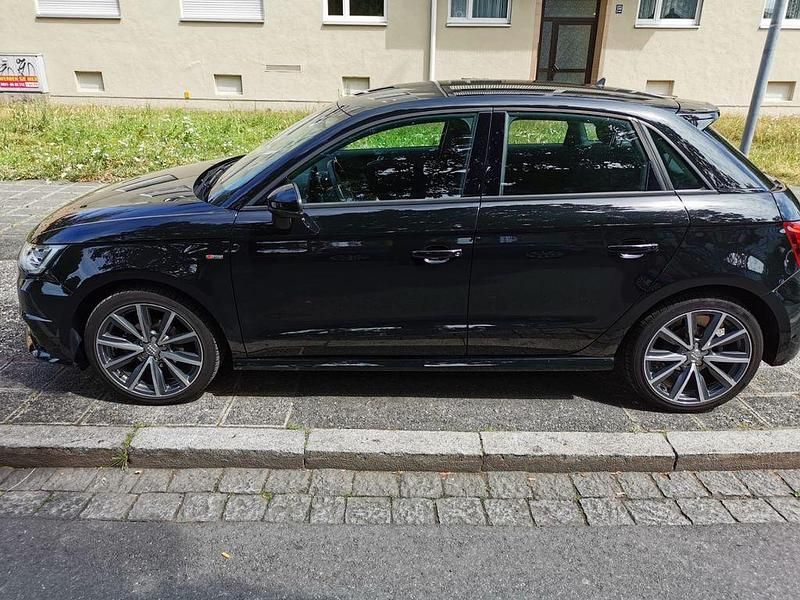Gebraucht Audi A1 Sportback Sport 95 PS (69 kW) 2017 Schwarz Kleinwagen