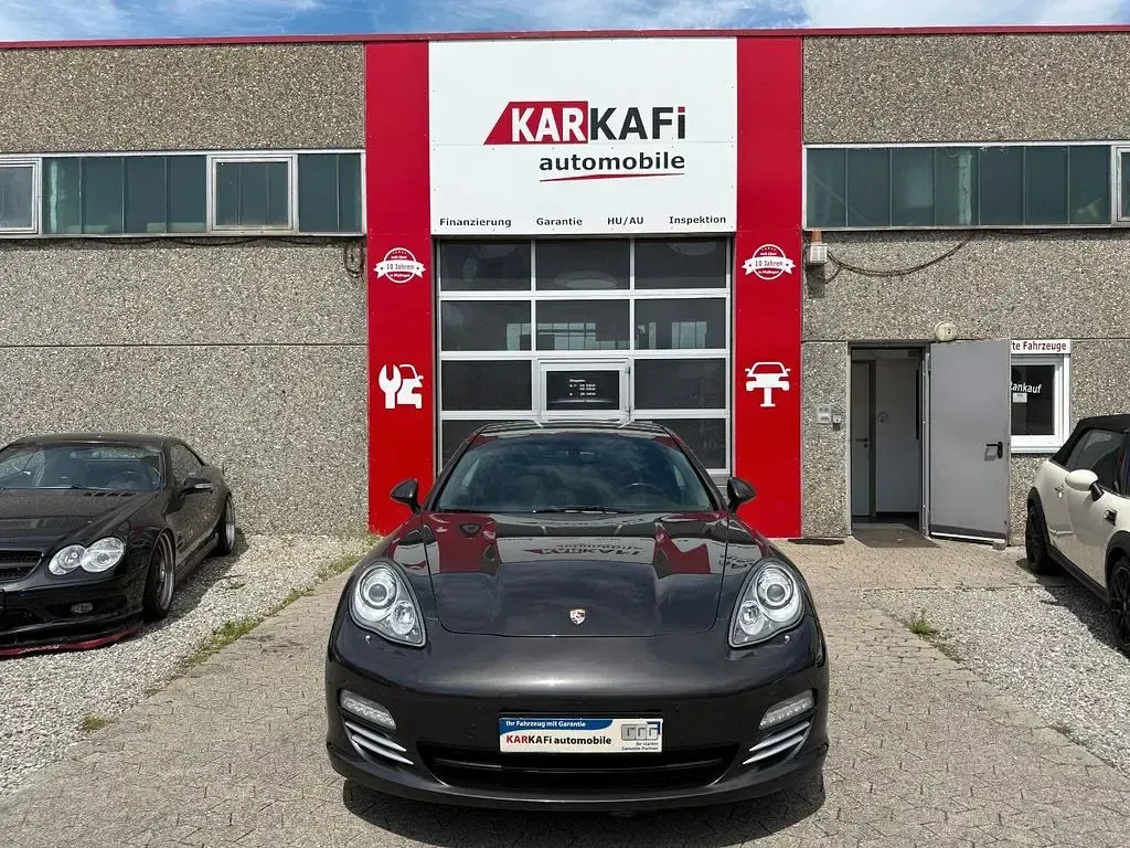 Gebraucht Porsche Panamera 250 PS (183 kW) 2011 Braun Kleinwagen