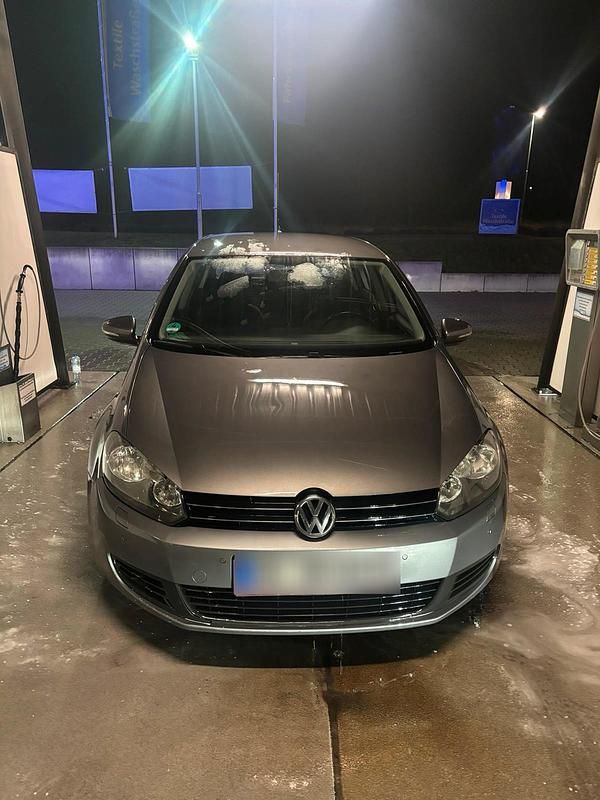 Grau Gebraucht 2009 VW Golf VI Kombi | 3.300 € (Fairer Preis) - Bild 1/4