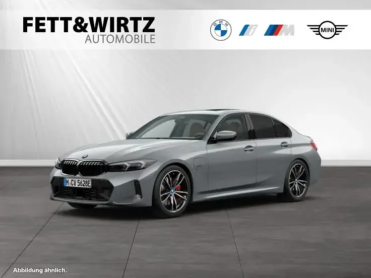 Gebraucht BMW 330e M Sport 292 PS (214 kW) 2023 Limousine