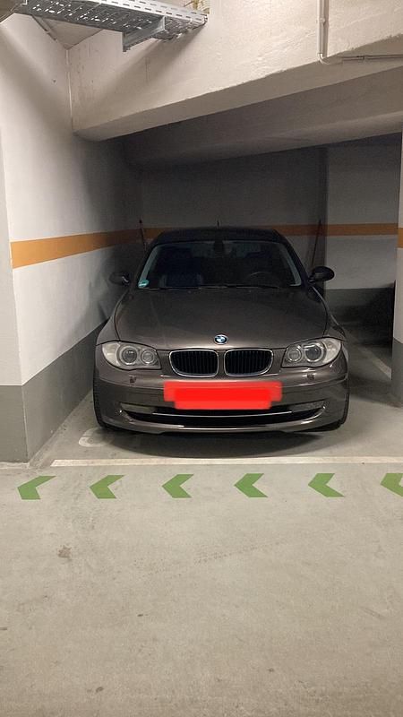 Braun Gebraucht 2008 BMW 120 Coupé M Sport Coupé | 4.300 € (Fairer Preis) - Bild 1/3