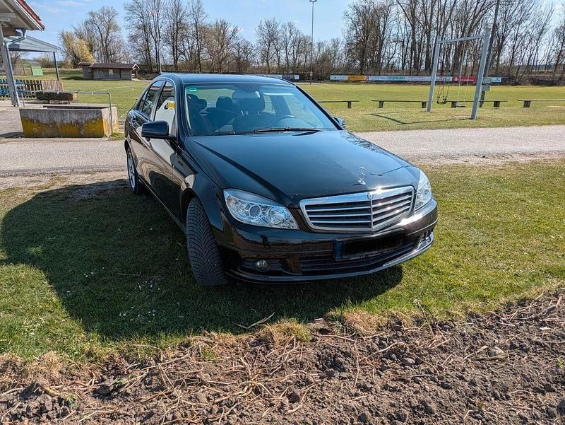 Gebraucht Mercedes C180 156 PS (114 kW) 2008 Schwarz Limousine