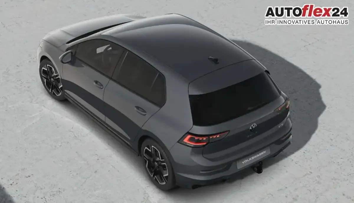 Neu VW Golf VIII R-line 150 PS (110 kW) 2026 Dolphin grey Limousine