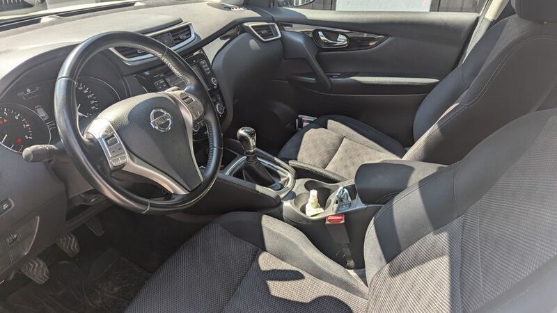 Gebraucht Nissan Qashqai Acenta 116 PS (85 kW) 2014 Weiß SUV