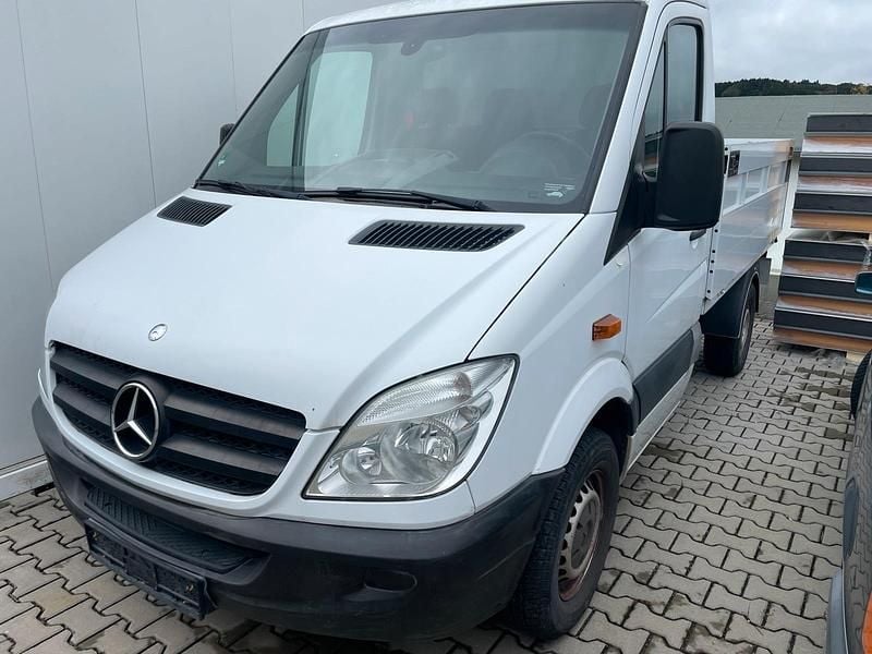 Weiß Gebraucht 2012 Mercedes Sprinter Van | 10.200 € (Fairer Preis) - Bild 1/4