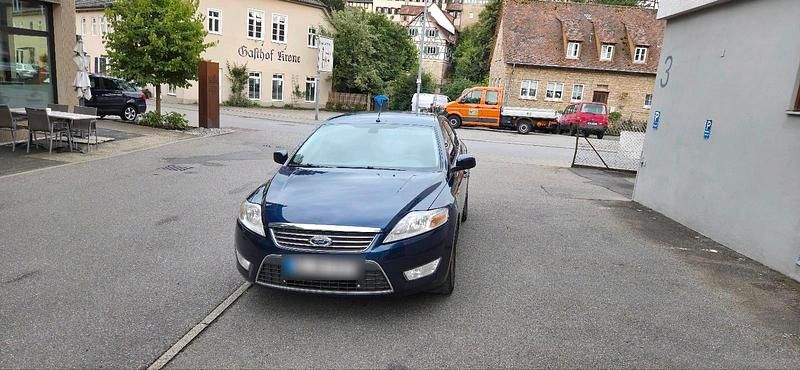 Blau Gebraucht 2008 Ford Mondeo Limousine | 2.300 € (Guter Preis) - Bild 1/4