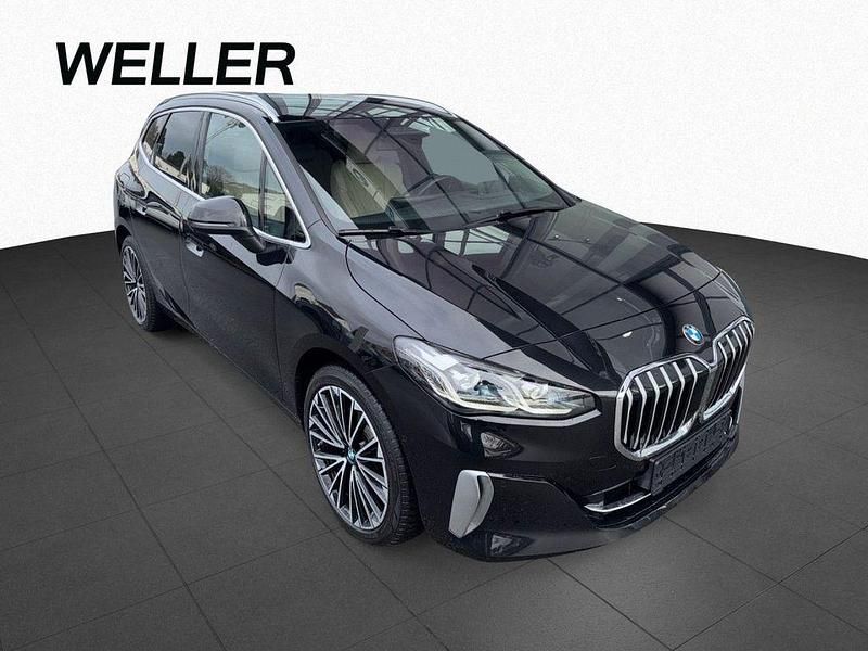 Gebraucht BMW 223 Active Tourer Sport Line 204 PS (150 kW) 2022 Schwarz Van / Kleinbus