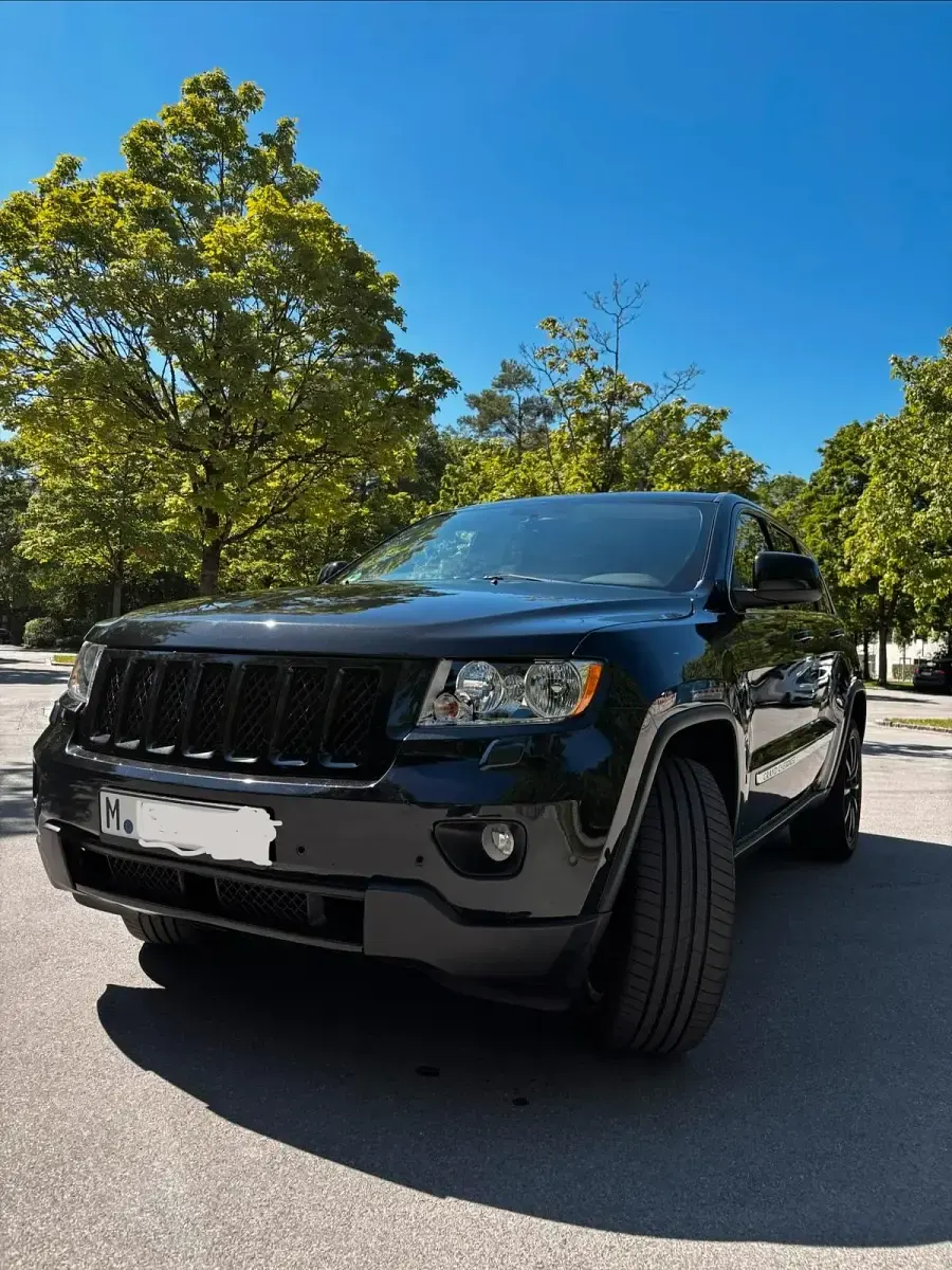 Gebraucht Jeep Grand Cherokee 285 PS (209 kW) 2011 Schwarz SUV