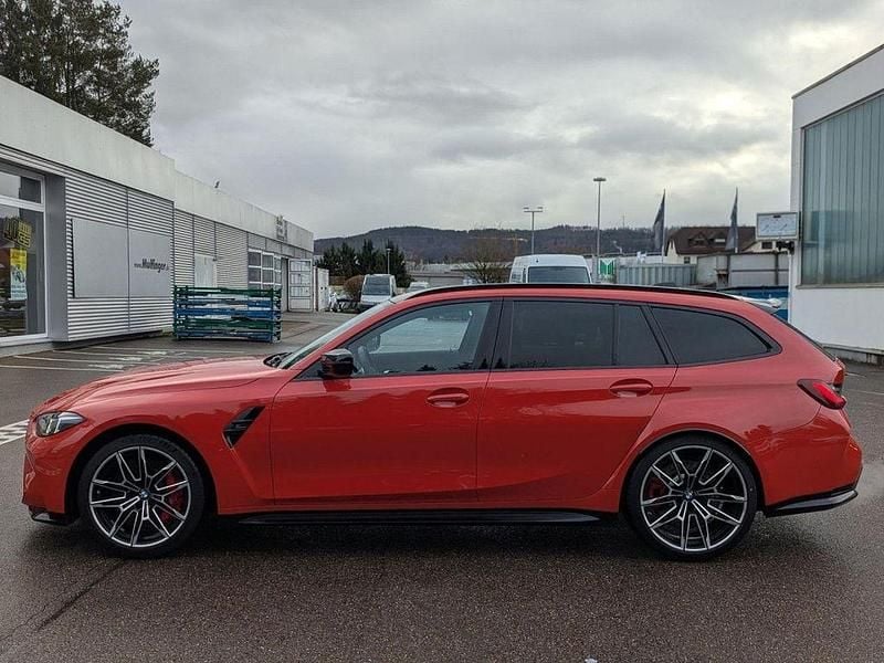 Gebraucht BMW M3 Performance 530 PS (389 kW) 2025 Torontorot (metallic) Kombi