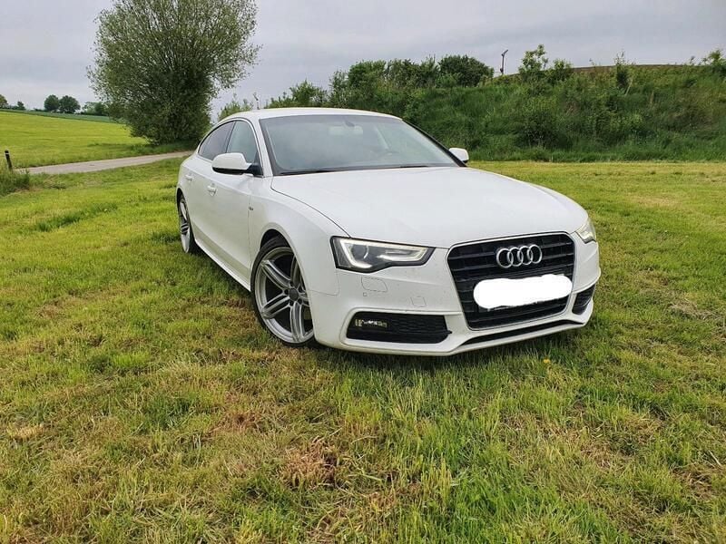 Weiß Gebraucht 2014 Audi A5 Sportback S-Line Limousine | 13.999 € (Guter Preis) - Bild 1/4