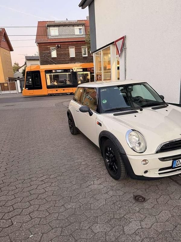 Second-hand Mini ONE 90 CP (66 kW) 2005 Hatchback
