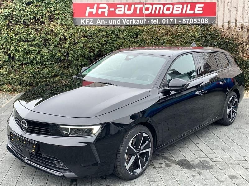 Gebraucht Opel Astra Business Edition 131 PS (96 kW) 2023 Schwarz Kombi