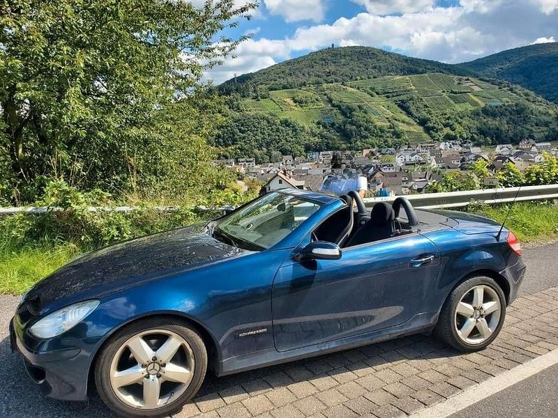 Gebraucht Mercedes SLK200 163 PS (119 kW) 2004 Blau Cabrio