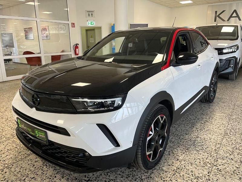 Gebraucht Opel Mokka 131 PS (96 kW) 2021 Jade weiss/arktis weiss (metallic) SUV