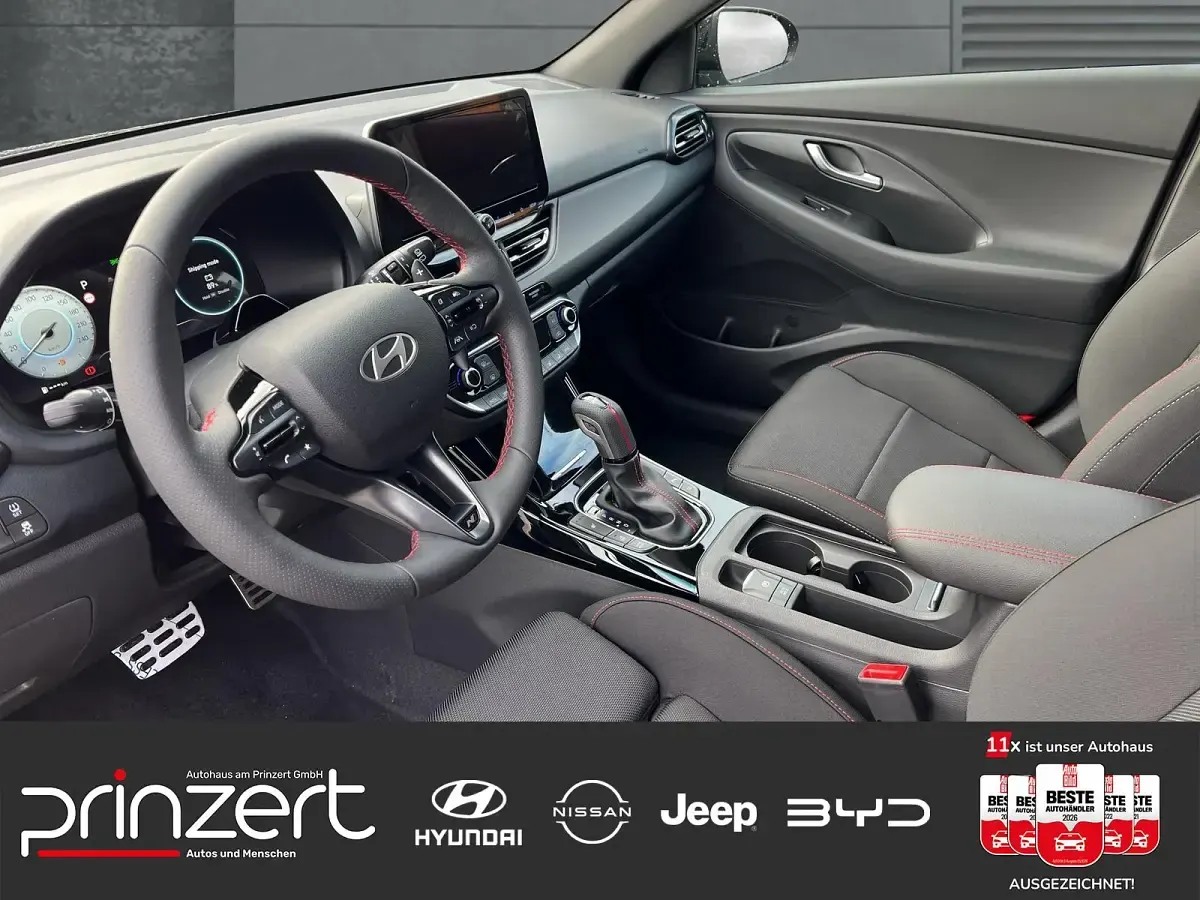 Gebraucht Hyundai i30 N Line 150 PS (110 kW) 2026 Abyss black Limousine