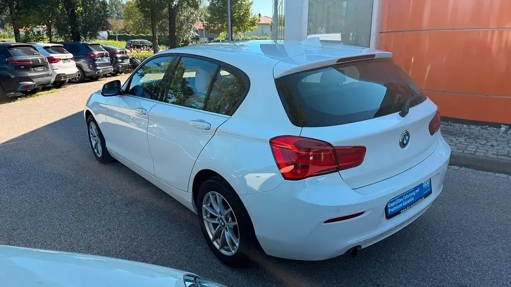 Gebraucht BMW 118 136 PS (100 kW) 2015 Weiß Kleinwagen