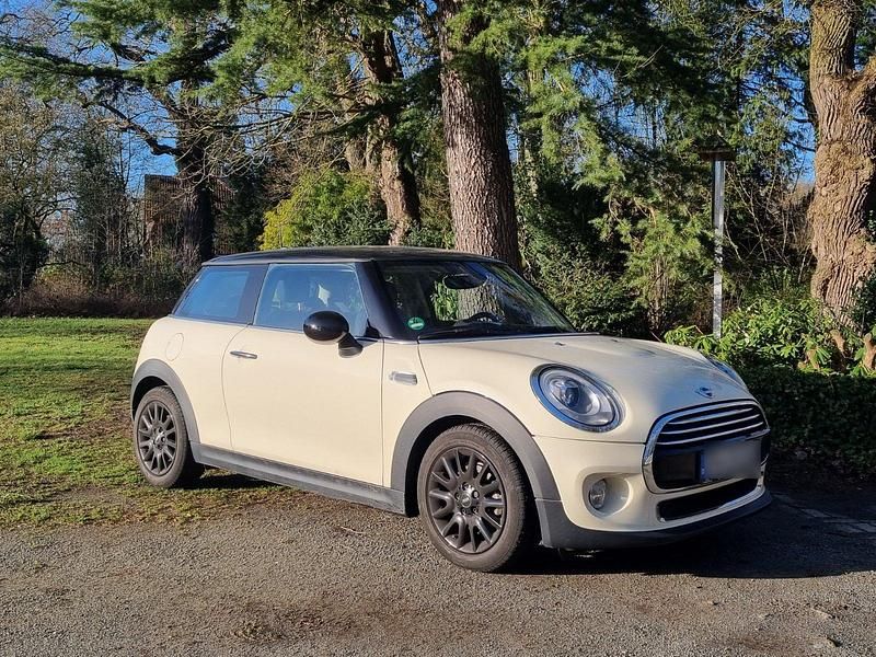 Gebraucht Mini Cooper 136 PS (100 kW) 2016 Beige Kleinwagen