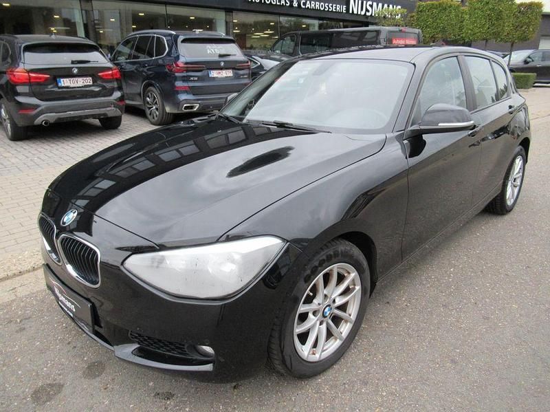 Schwarz Gebraucht 2015 BMW 114 Kleinwagen | 6.900 € (Guter Preis) - Bild 1/4