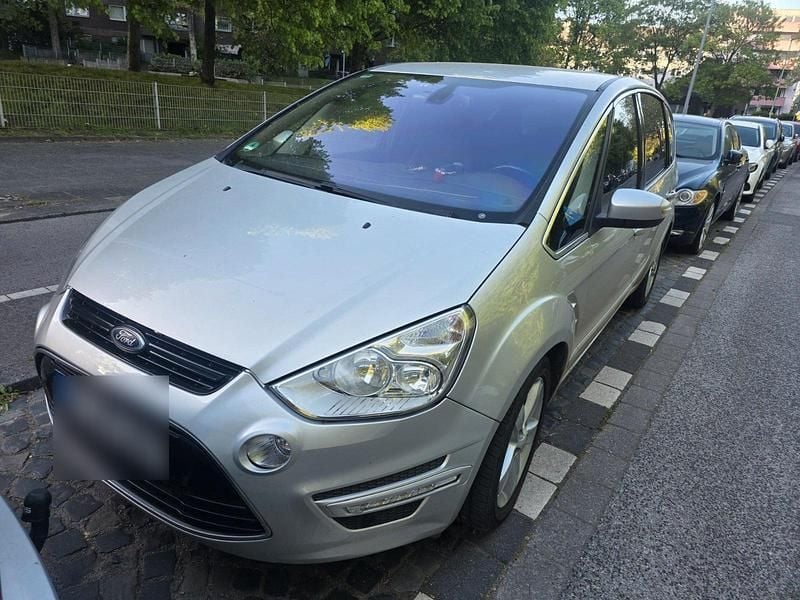 Second-hand Ford S-MAX 140 CP (102 kW) 2012 Argintiu Monovolum