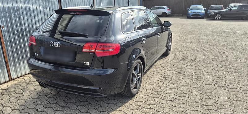 Gebraucht Audi A3 S-Line 170 PS (125 kW) 2013 Schwarz Kleinwagen