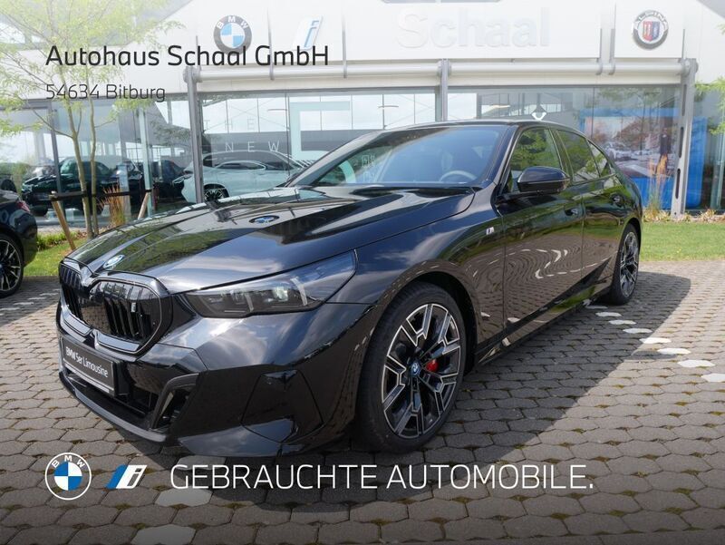 Schwarz Gebraucht 2024 BMW i5 M Sport Limousine | 68.990 € - Bild 1/4
