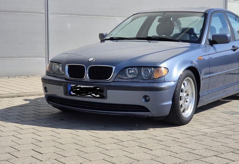 Gebraucht BMW 318 143 PS (105 kW) 2002 Limousine