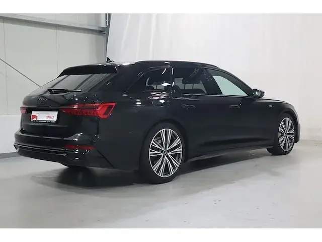 Usado Audi A6 S-Line 204 CV (150 kW) 2024 Negro Familiar