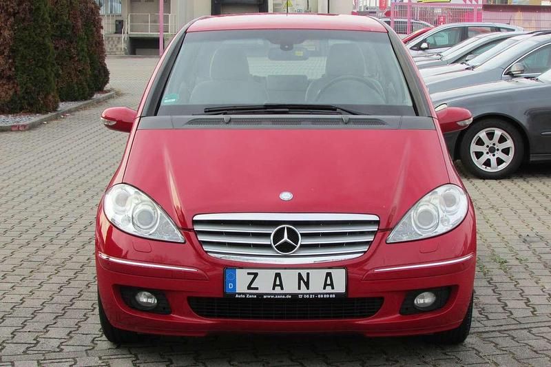 Gebraucht Mercedes A150 Elegance 95 PS (69 kW) 2007 Jupiterrot  unilack Kleinwagen
