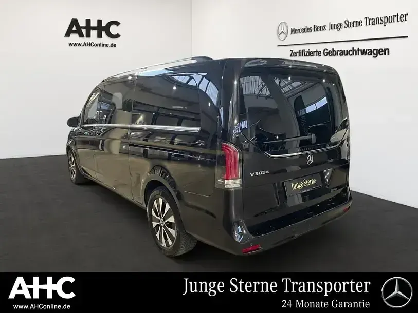 Gebraucht Mercedes V300 237 PS (174 kW) 2024 Schwarz Van / Kleinbus