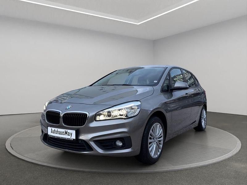 Gebraucht BMW 220 Active Tourer Basis 190 PS (139 kW) 2015 Silber Van / Kleinbus