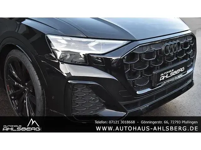 Gebraucht Audi Q8 S-Line 286 PS (210 kW) 2025 SUV